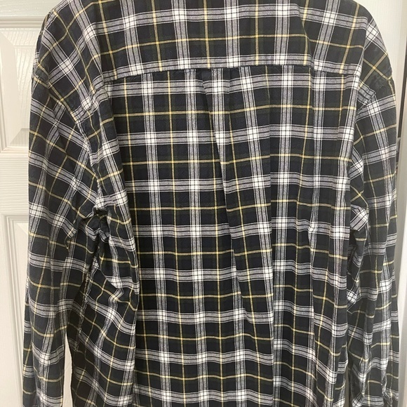 Men’s St Johns Bay Button down - Picture 3 of 3